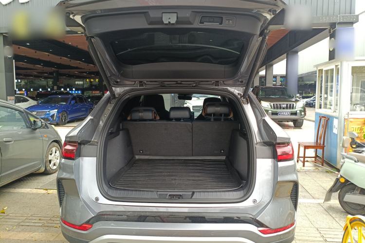 Used BYD Song PLUS New Energy 2023 Champion Edition DM-i 110KM Flagship Model Trunk