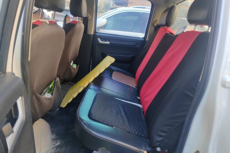 Used CHANGAN KAICHENG Shenqi F30 2020 1.5L Elite Edition China VI Standard Double-Cab Short Wheelbase DAM15KL Left Rear Seat