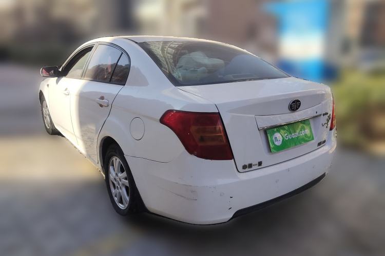 Used Bestune B50 2012 1.6L manual fashion version