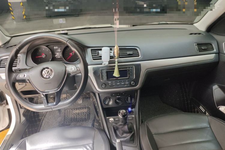 Used Volkswagen Lavida 2018 Classic 1.5L Manual Comfort Edition China VI Standard