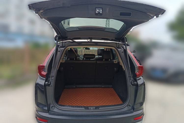 Used Honda CR-V 2021 240TURBO CVT 2WD Comfort Version Trunk