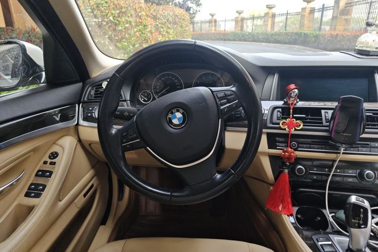 Used BMW 5 Series 2014 525Li Fashion Design Package
