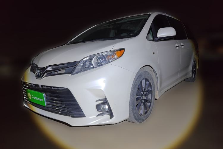Used Toyota SIENNA 