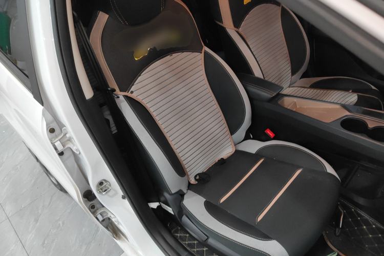 Used JAC Yiwei E10X 2024 Charming Edition 301km Lite Right Front Seat