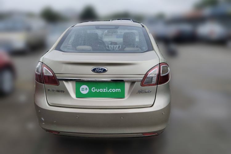 Used Ford Fiesta 2009 Sedan 1.5L Automatic Fashion Edition

