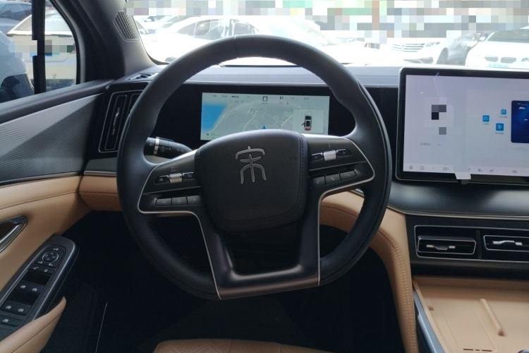 Used BYD Song L DM-i 2024 112 km Leading Edition
