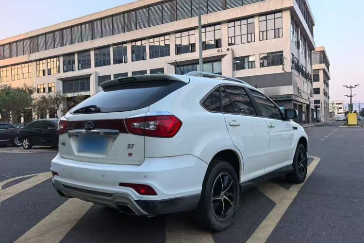 Used BYD S7 2016 1.5T Manual Luxury Edition