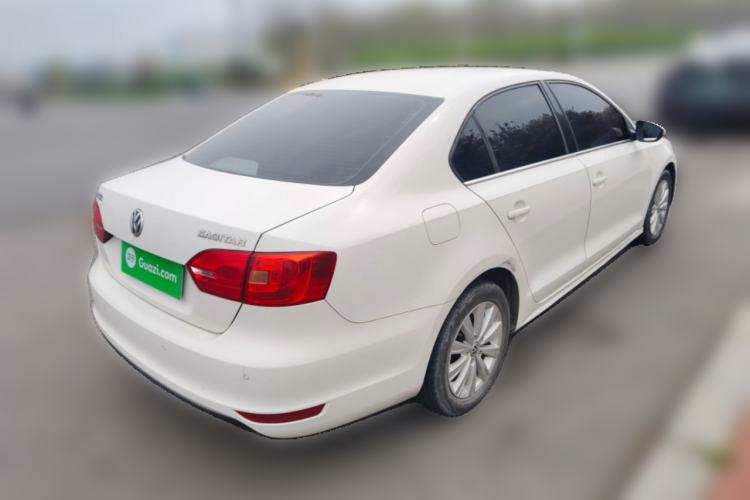 Used Volkswagen Sagitar 2014 1.6L Automatic Comfort Model Rear Right 45 Deg