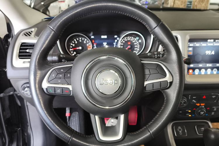 Used Jeep Compass 2019 200T Automatic Family Edition - Connected Large Screen Version