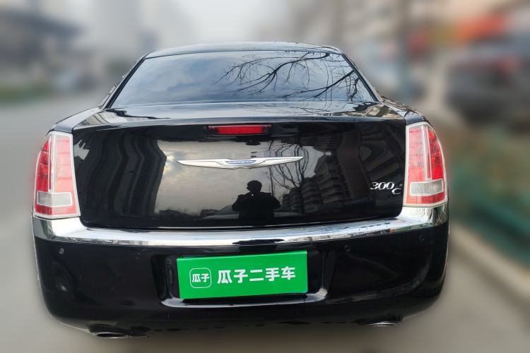 Used Chrysler 300C 2013 3.6L Luxury Edition
