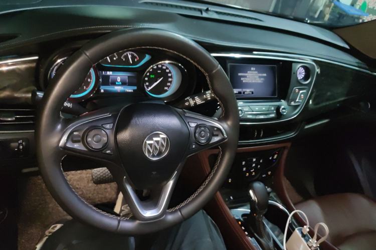 Used Buick Envision 2015 20T Four-Wheel Drive Luxury Model Center Console