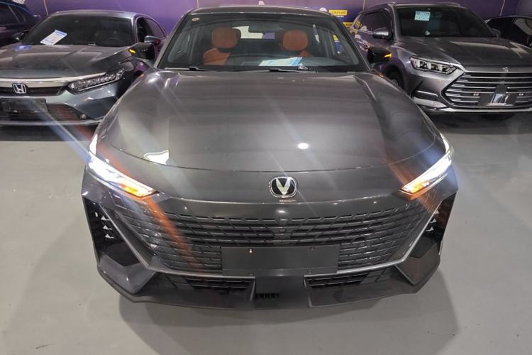 Used Changan UNI-V iDD 2023 Zhidian iDD 1.5T 113km Smart & Fun Version (Rapid Edition)