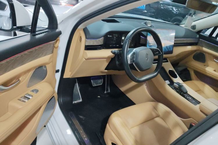 Used Hima AITO M5 2022 Range-Extended Rear-Drive Standard Version
