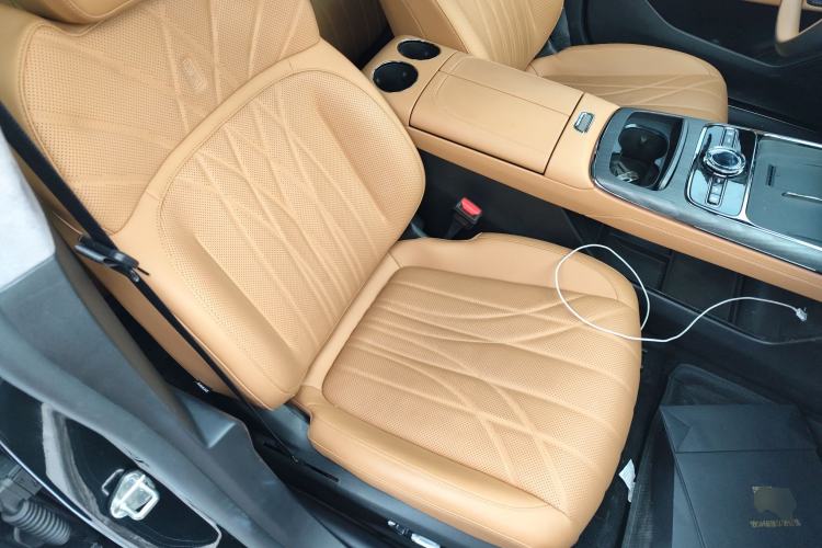 Used Geely Galaxy Galaxy 8 2025 130km EM-P Starship Edition