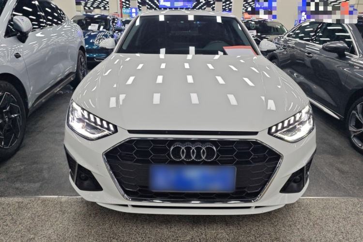 Used Audi A4L 2022 40 TFSI Fashion Dynamic Model

