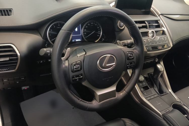 Used Lexus NX 2018 300 All-Wheel Drive Fēngshàng Edition
