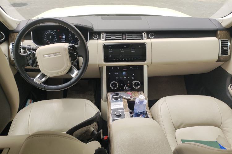 Used Land Rover Range  Center Console