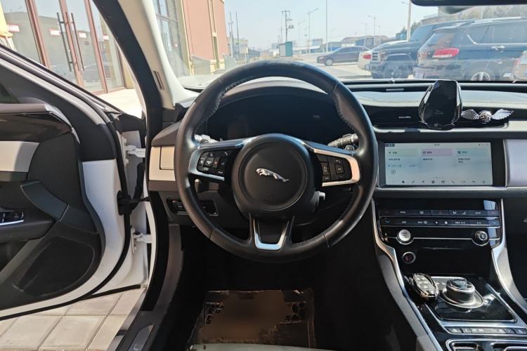 Used Jaguar XFL 2021 XFL 2.0T P200 Two-Wheel-Drive Elite Luxury Edition
