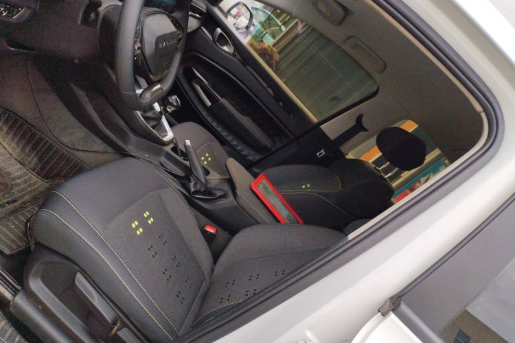 Used Baojun RM-5 2019 1.5L Manual Elite Edition with 24-hour Online Service 5 Seats