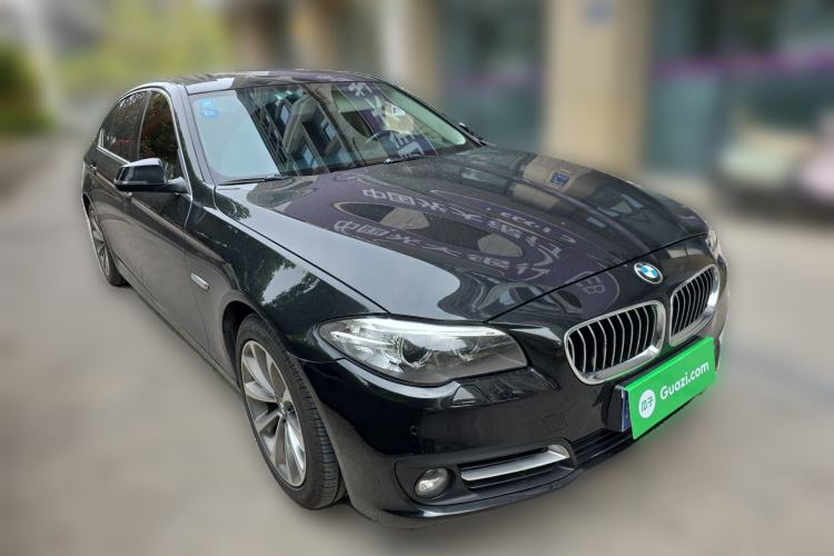 Used BMW 5 Series 2017 525Li Leading Model
