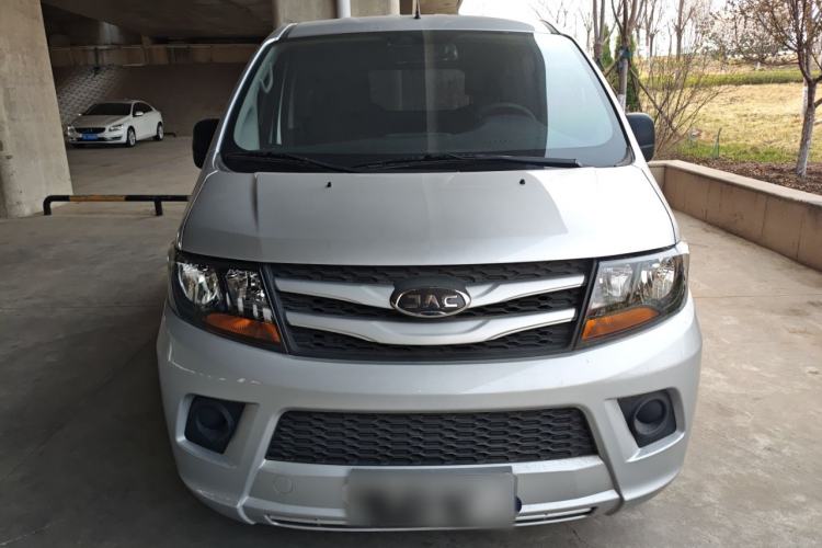 Used JAC Refine M3 2023 PLUS 1.5T 5/7-seat Classic Edition Front