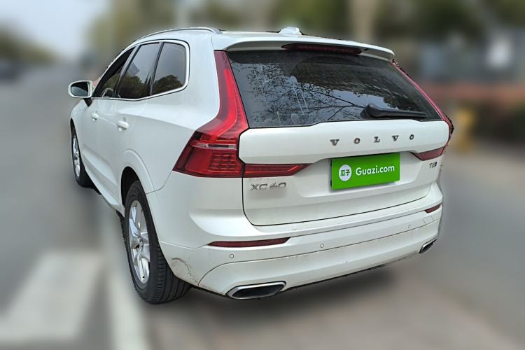 Used Volvo XC60 2019 T5 4x4 Smart Edition China V Standard
