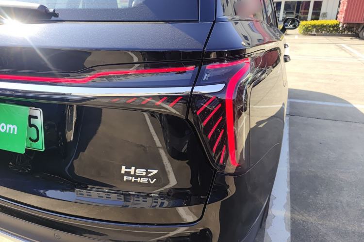 Used Hongqi HS7 PHEV 2024 2.0T PHEV Four-Wheel Drive Flagship Edition 6 Seats
