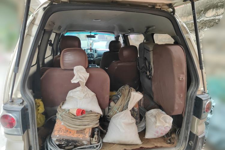 Used FORTHING Lingzhi 2013 M3 1.6L 7-Seater Luxury Model
