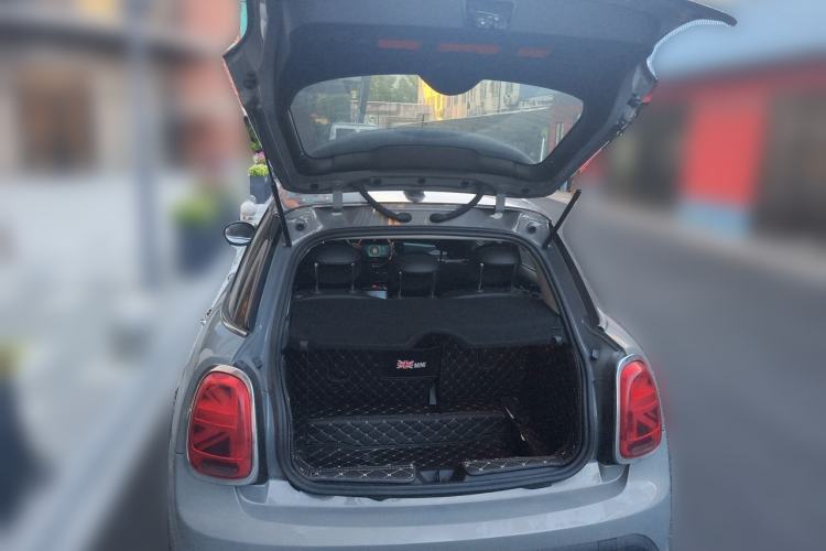Used MINI 2022 1.5T COOPER Classic Edition Five-Door Version
