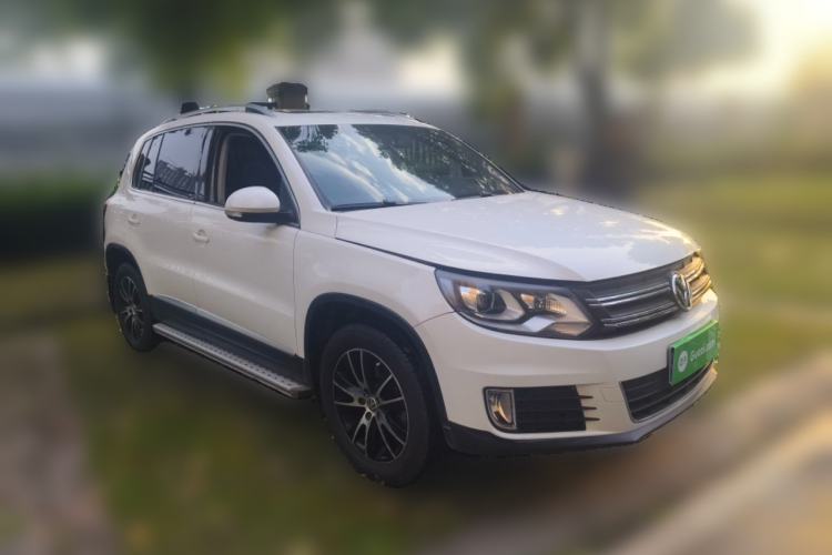 Used Volkswagen Tiguan 2013 1.8TSI Automatic Two-Wheel Drive Luxury Model Front Right 45 Deg