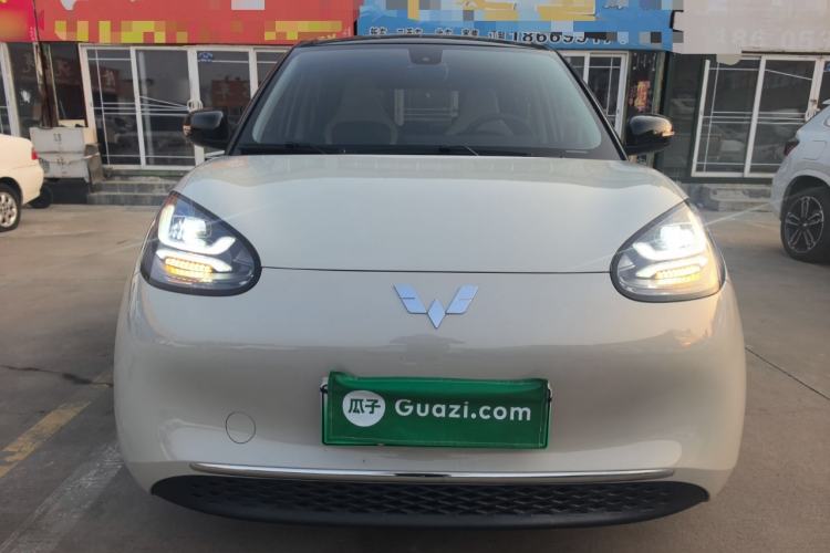 Used Wuling Bingo 2023 333 km Lingxi Connected+ Version
