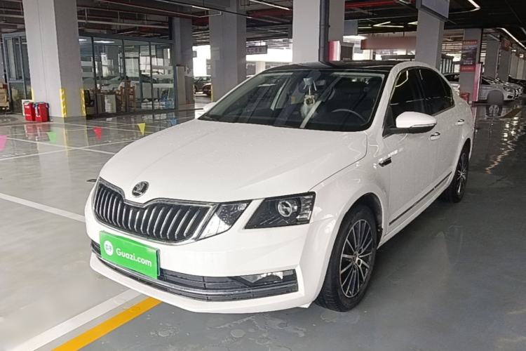 Used Skoda Octavia 2019 TSI230 DSG SmartDrive Luxury Edition China VI