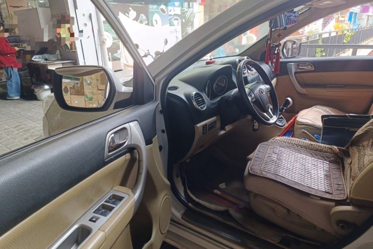 Used Haval H6 2011 2.0L Manual Two-Wheel-Drive Prestige Version