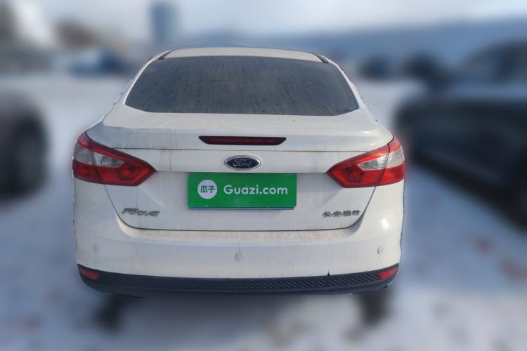 Used Ford Focus 2012 Sedan 1.6L Automatic Fashion Edition