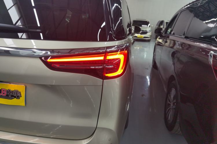 Used Buick GL8 2021 ES Landtrek 653T Luxury Model
