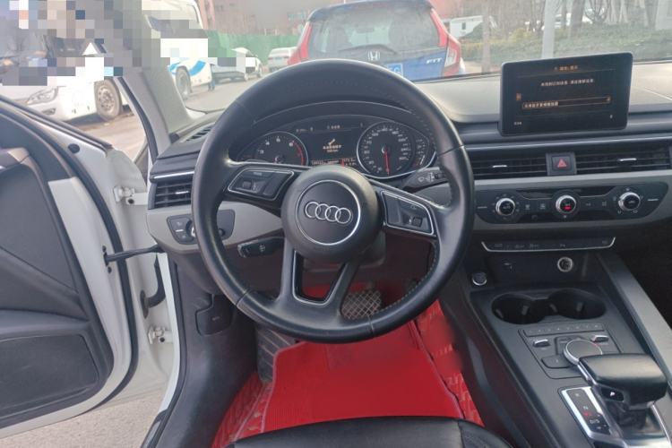 Used Audi A4L 2019 40 TFSI Ambition China VI