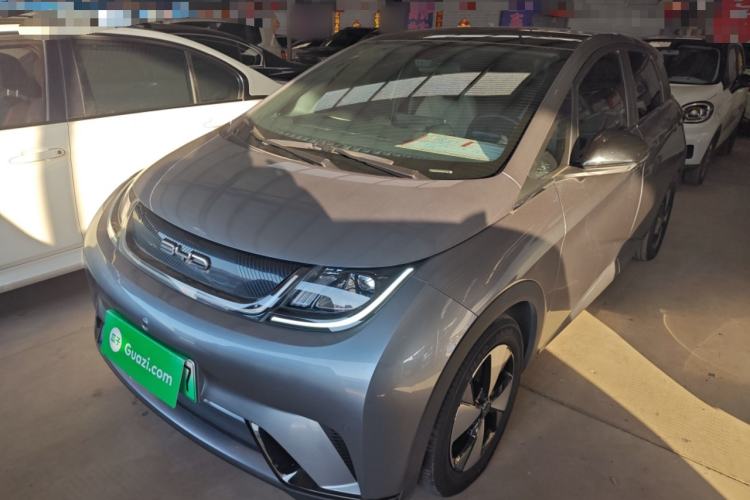 Used BYD Dolphin 2023 420 km Fashion Edition