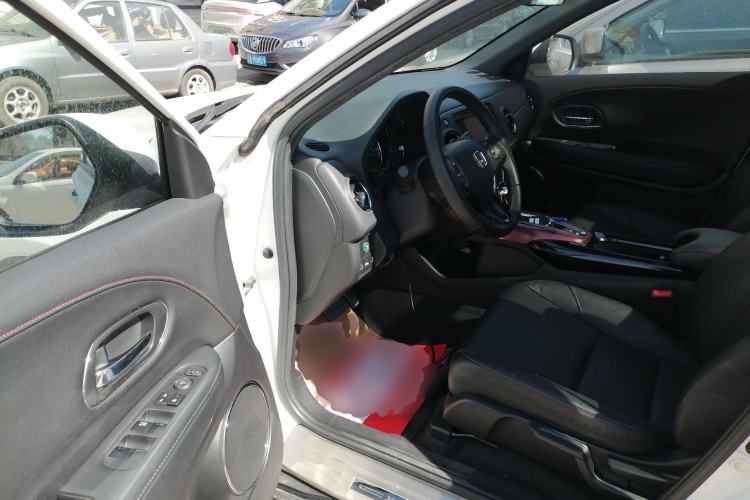 Used Honda XR-V 2015 1.8L VTi CVT Luxury Edition Driver Seat