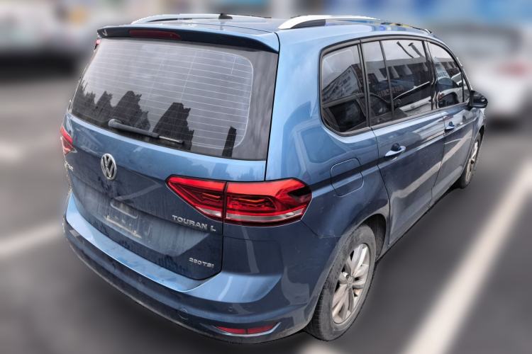 Used Volkswagen Touran 2018 Volkswagen Touran L 280TSI DSG Comfort Edition 7 Seats China V Emission Standard
