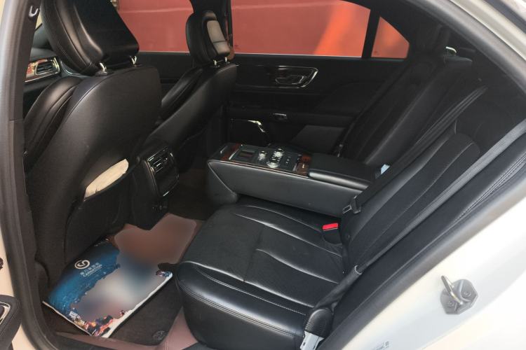 Used Lincoln Continental 2019 2.0T Two-Wheel Drive Luxury Edition China VI Standard
