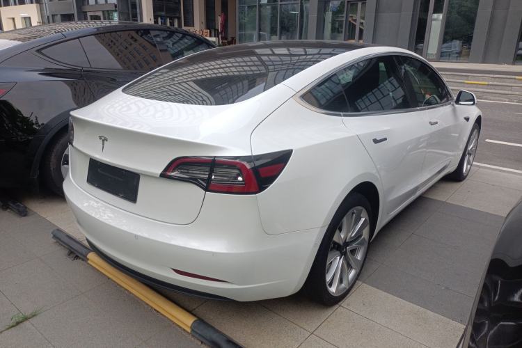 Used Tesla Model 3 2019 Long-Range Rear-Wheel-Drive Version Rear Right 45 Deg