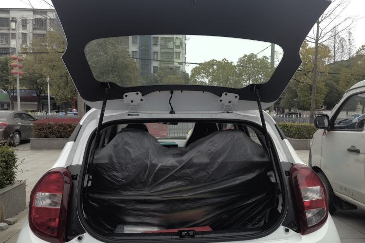 Used JMEV Xiao Qilin 2026 Model PLUS+ Comfort Version Trunk