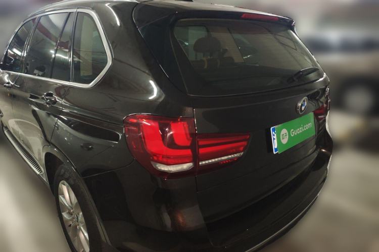 Used BMW X5 2018 xDrive28i Rear