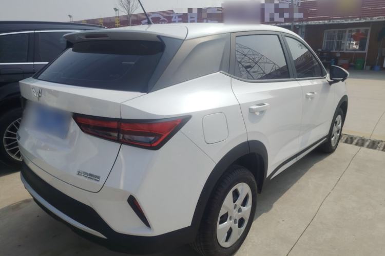 Used Wuling Alvez 2022 1.5L Manual Free-Style Model