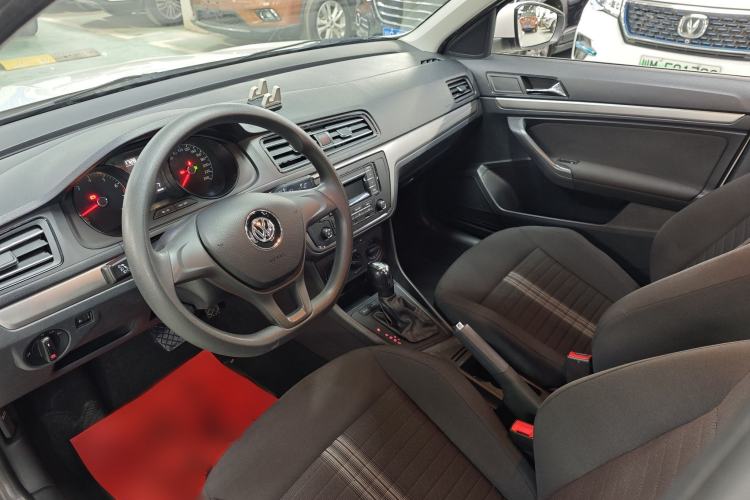 Used Volkswagen Lavida 2019 Lavida Start 1.5L Automatic Trendy Version China VI Standard Interior 1