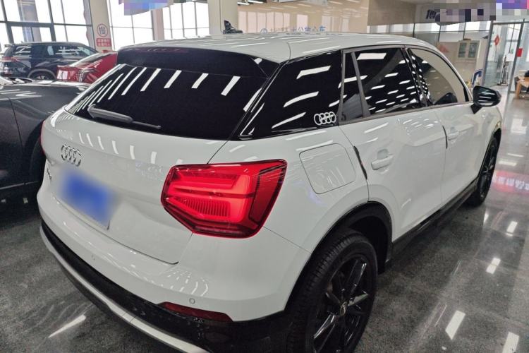 Used Audi Q2L 2018 35 TFSI Launch Exclusive Edition China VI Rear Right 45 Deg