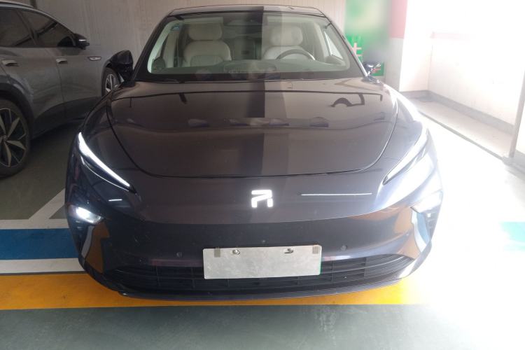 Used Rising F7 2023 Long-Range Pro Edition Front