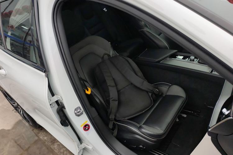 Used Volvo V60 2020 T5 Zhiya Sport Edition
