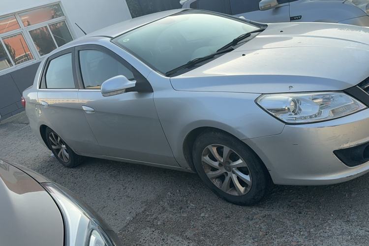 Used Dongfeng Aeolus S30 2013 1.6L Manual Dual-Fuel CNG Model
