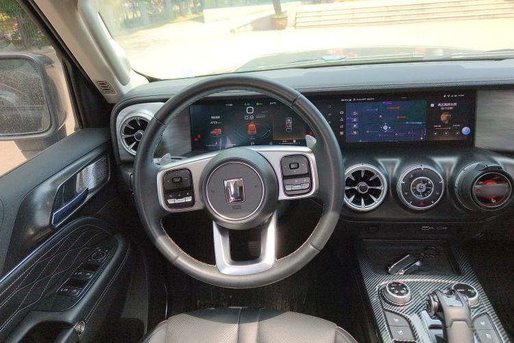 Used Tank 300 2021 City Edition 2.0T—Truly Stylish Steering Wheel